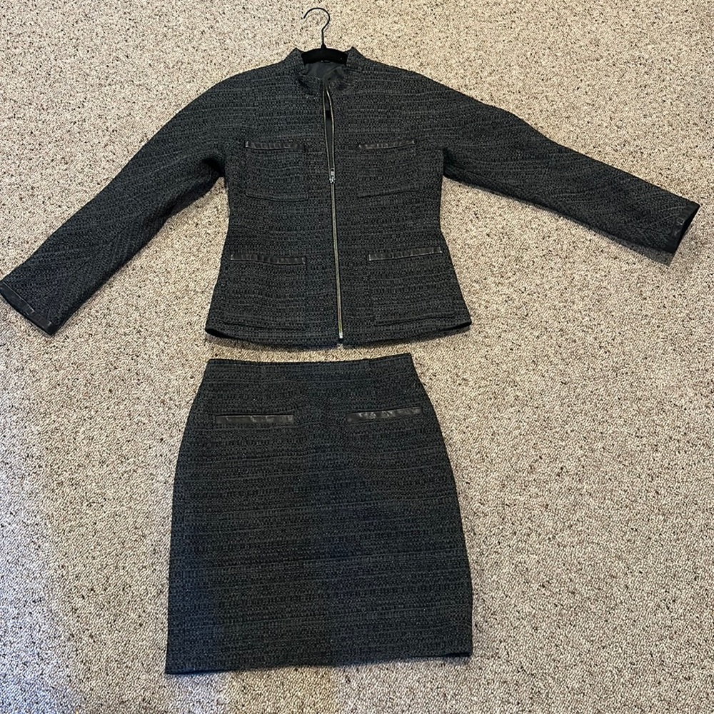 THEORY 2 PIECE TWEED WOOL SKIRT SUIT